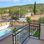 Villa Troskot - With Pool Pirovac