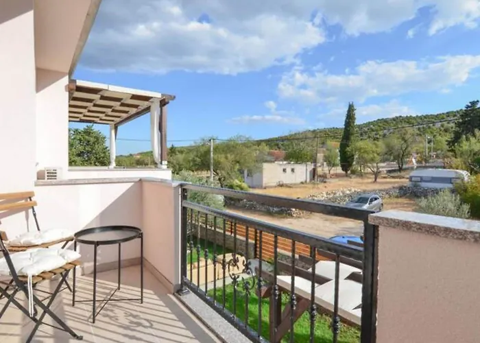 Troskot - With Pool * פירובאץ